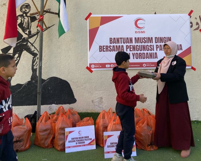 Makan Siang Bersama Anak-Anak Palestina di Yordania