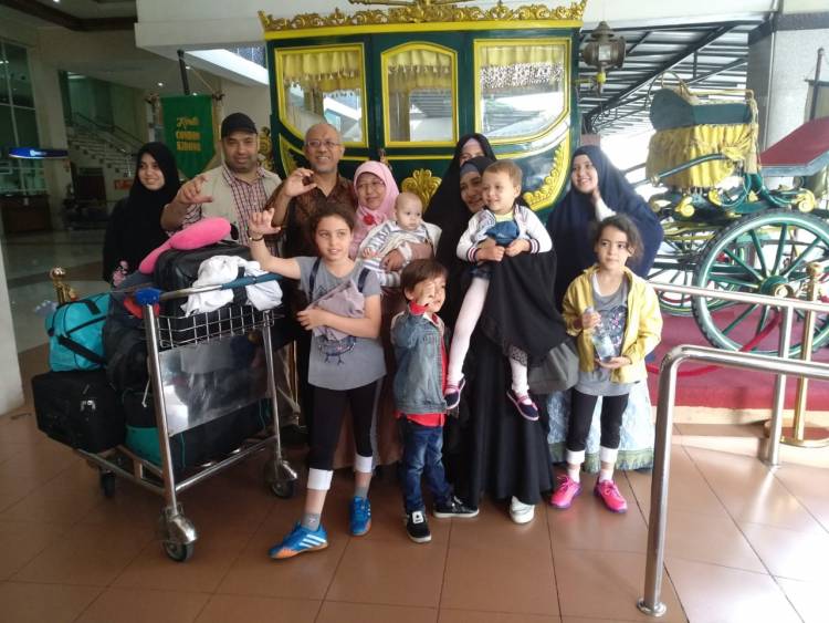 Lulus Jadi Dokter Spesialis di Indonesia, Warga Gaza Pulang Kampung