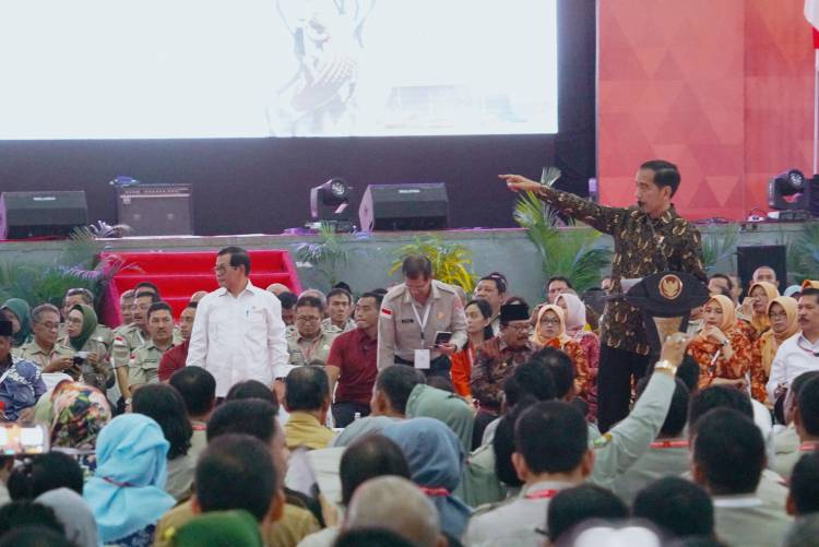 Buka Rakornas BNPB, Presiden Jokowi Beri 6 Arahan Antisipasi Bencana Alam