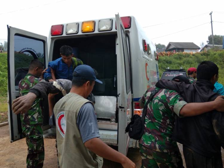 BSMI Lebak Bantu Evakuasi 9 Orang yang Terjebak di Goa Akibat Banjir dan Longsor